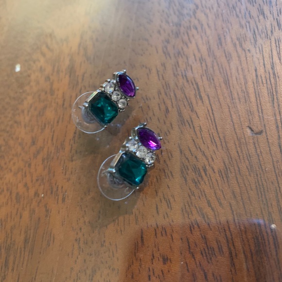 VINTAGE Silver Emerald & Amethyst Costume Earrings - Picture 2 of 4